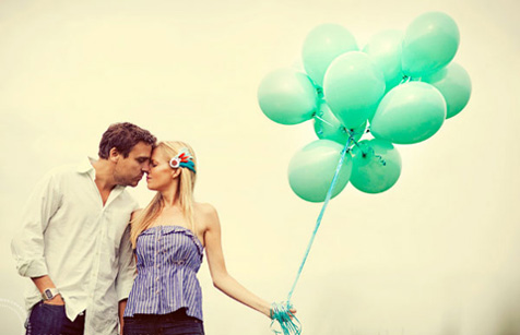 couple with balloons Wedding Music   Greatest Day